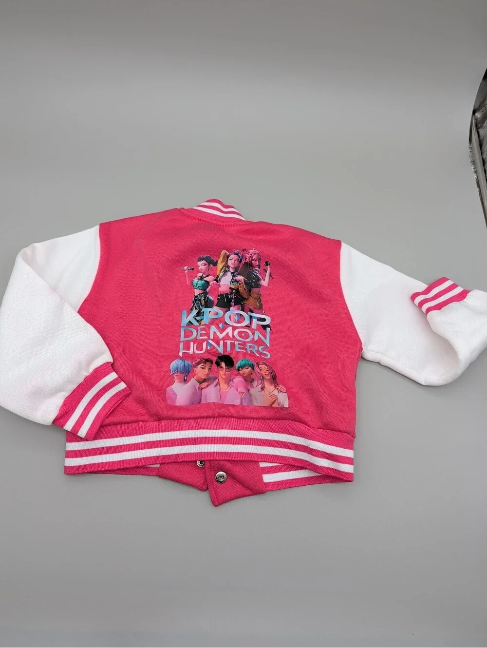 NWOT  K-Pop Demon Hunters Pink and White Kids Jacket Size 5-6Y